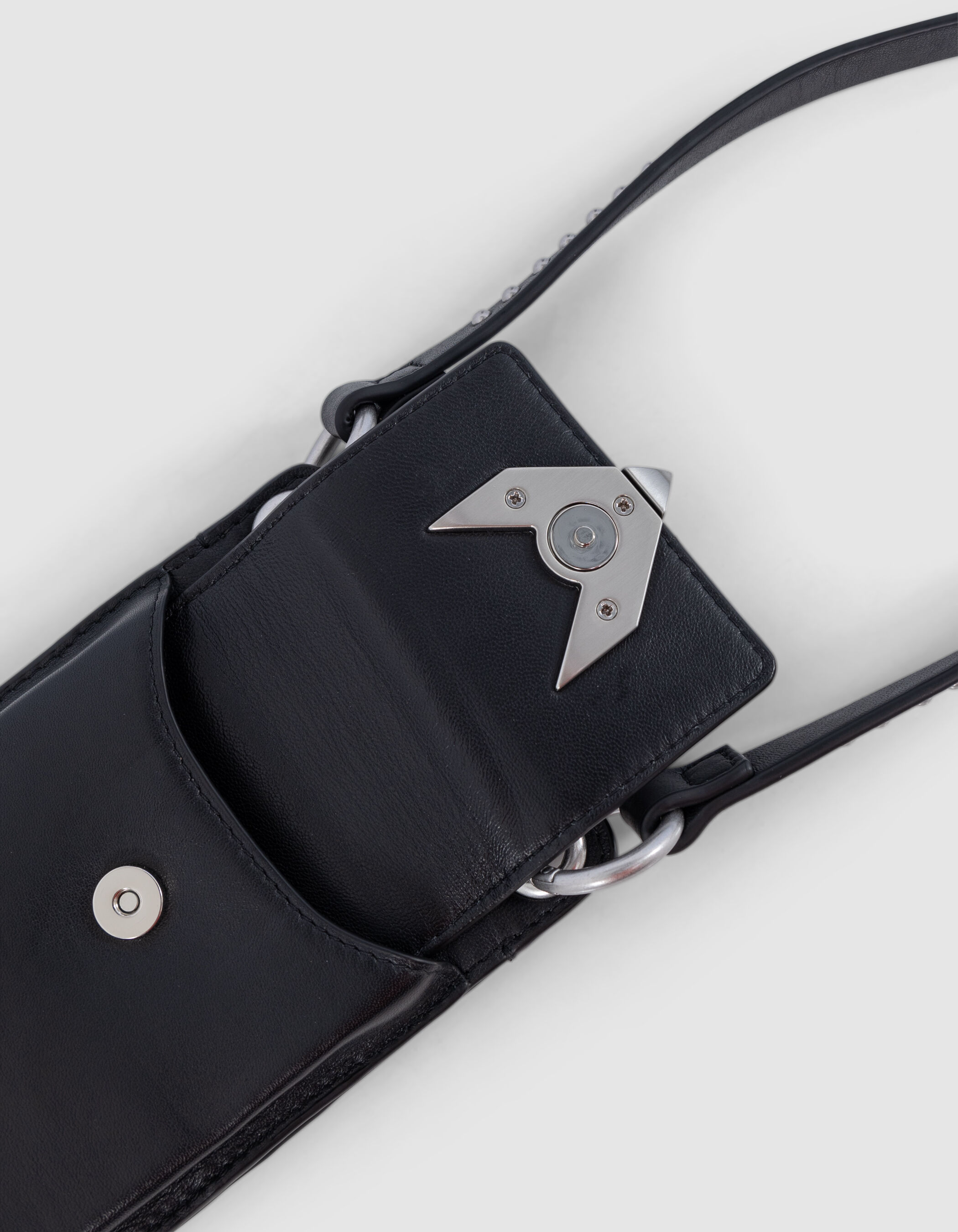 Phone bag 111 noir cuir bandoulière clous Femme