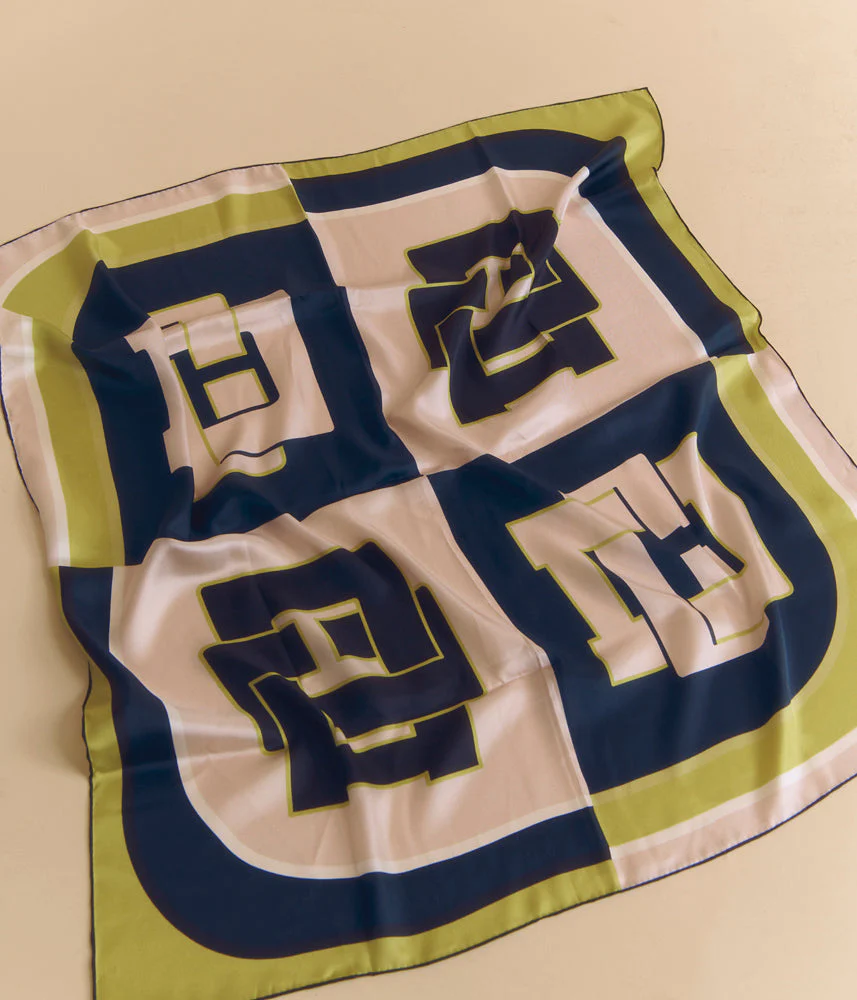 Carré en twill de soie ELOGO/85161/590