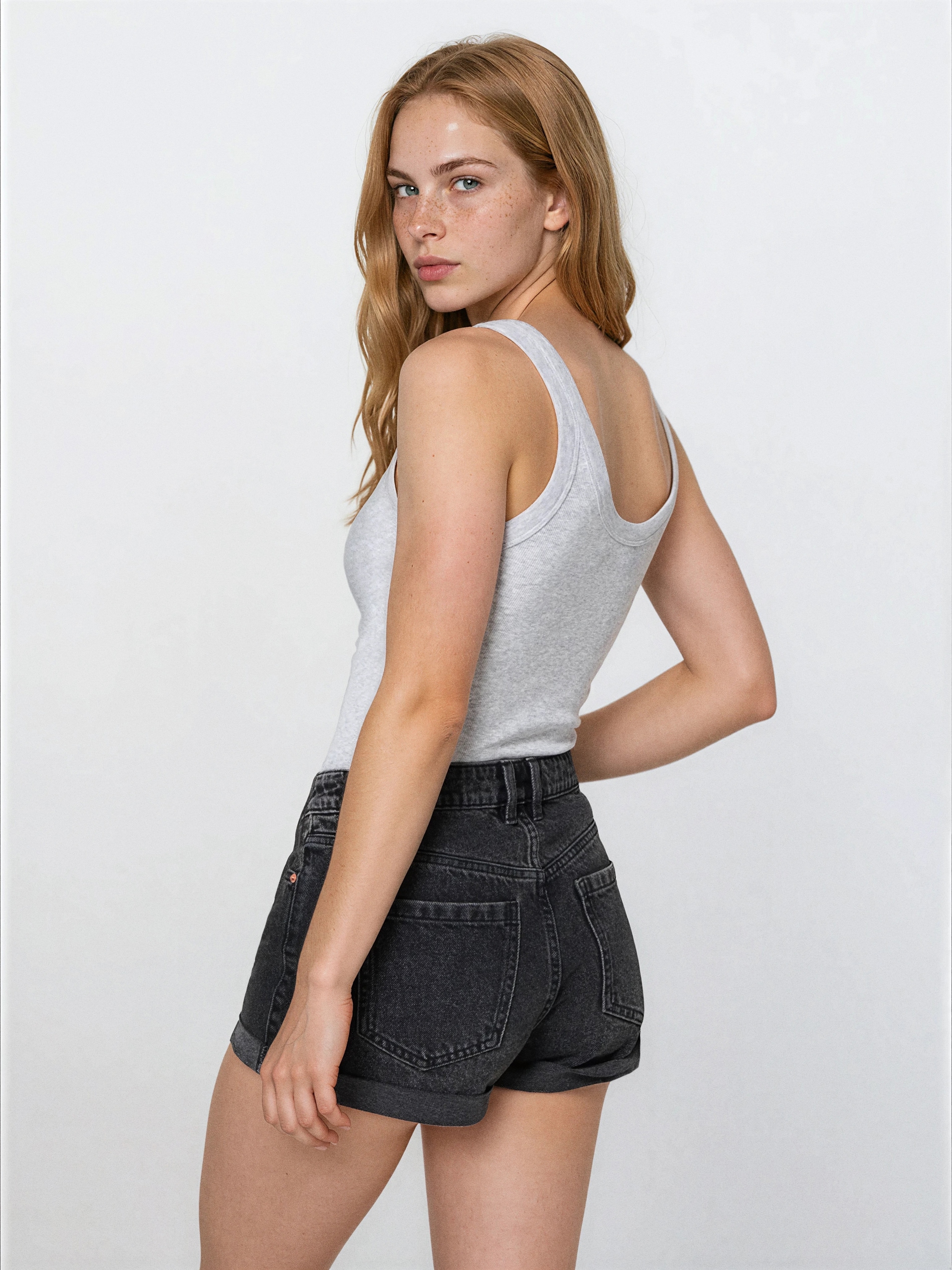Szorty jeansowe mom high waist