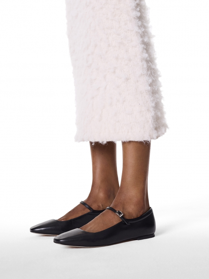 Black ballerinas with square nose