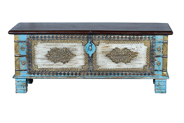 Coffre en manguier bleu et merisier vieilli