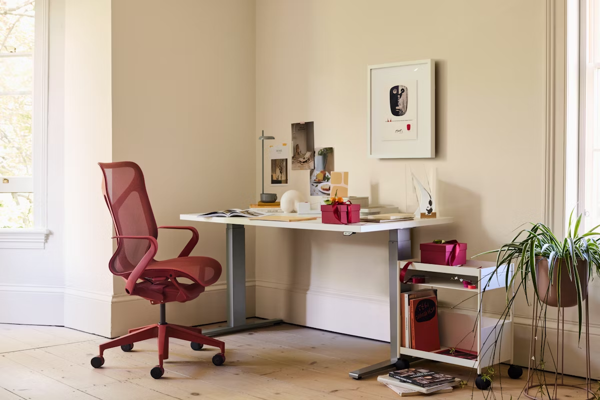 Cosm Chair, Mid Back