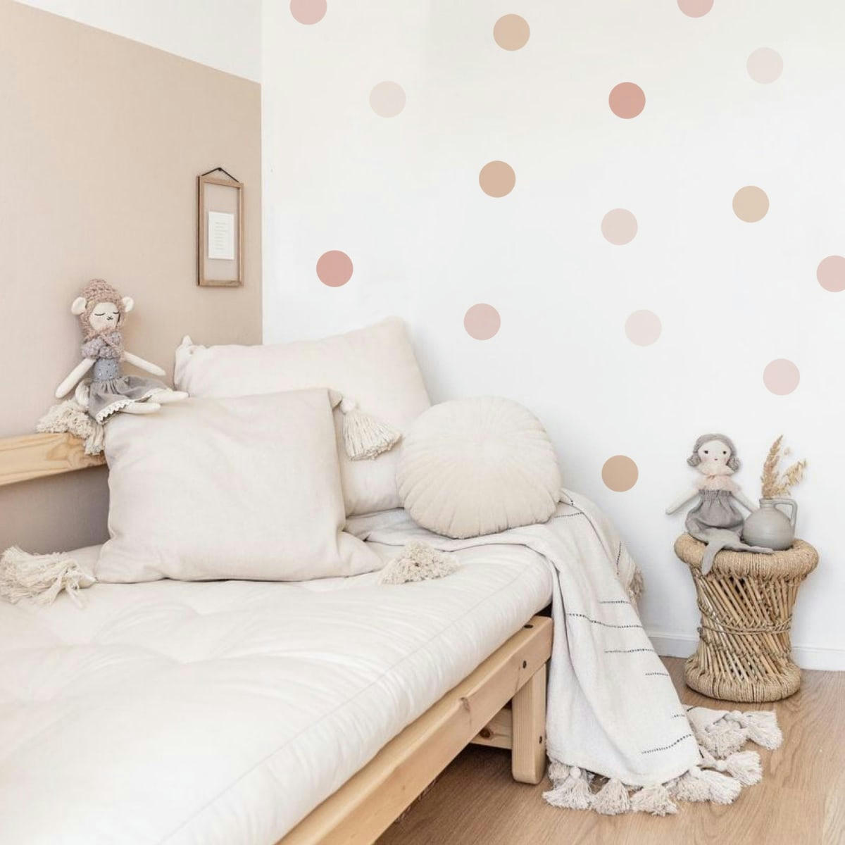 CIRCLES2 - Stickers mureaux en vinyle rondes rose et beige