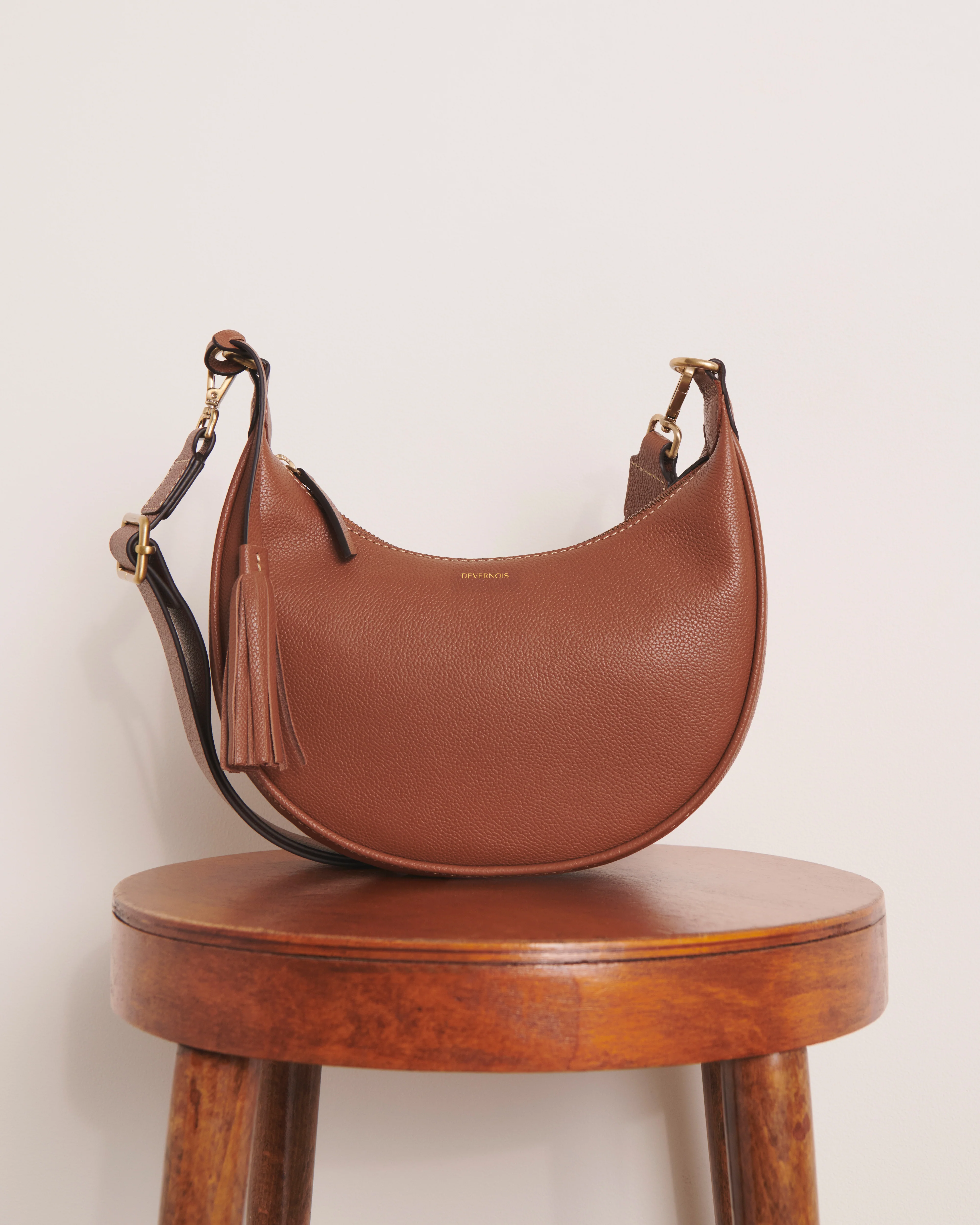 Sac marron demi-lune SACLUNE/13088/056