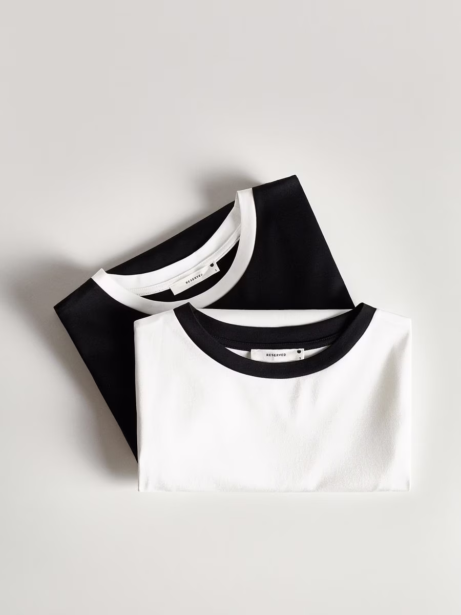 T-Shirt With Contrasting Trim