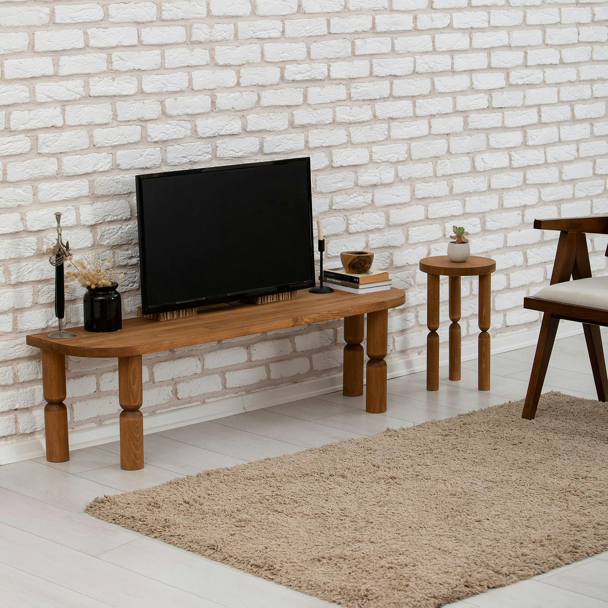 Banc TV en bois marron - pieds tournés, 140 cm BOMA