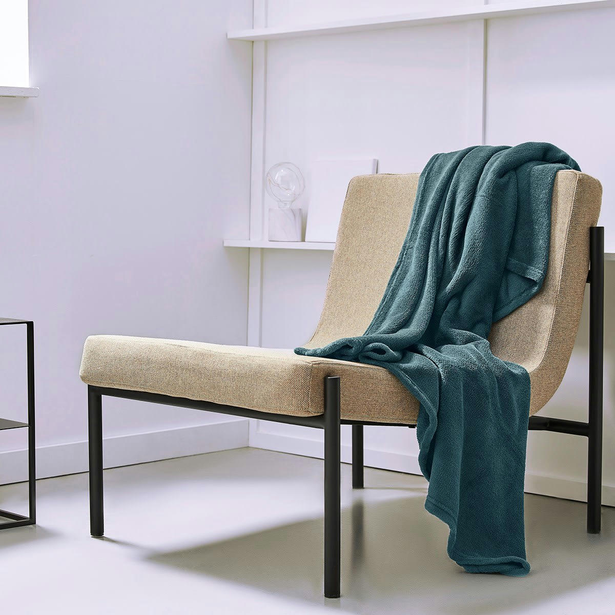 ESSENTIAL - Plaid uni en Polyester Bleu 125x150 cm