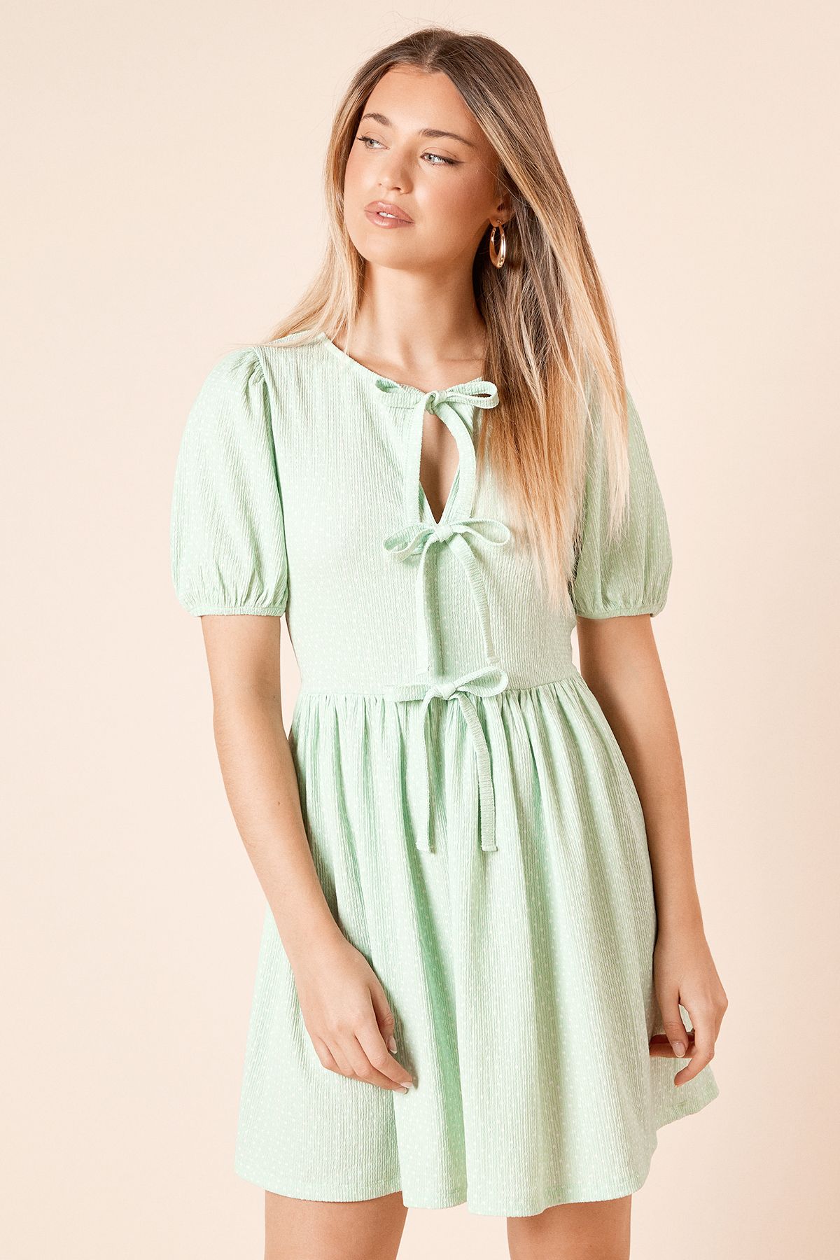 Dorothy Perkins Pin Spot Bow Tie Front Puff Sleeve Jersey Mini Dress