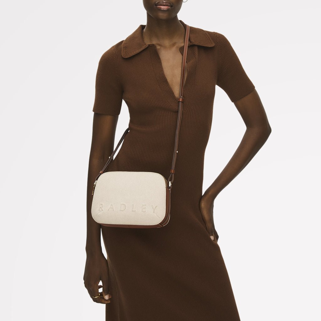Dukes Place - Medium Ziptop Cross Body