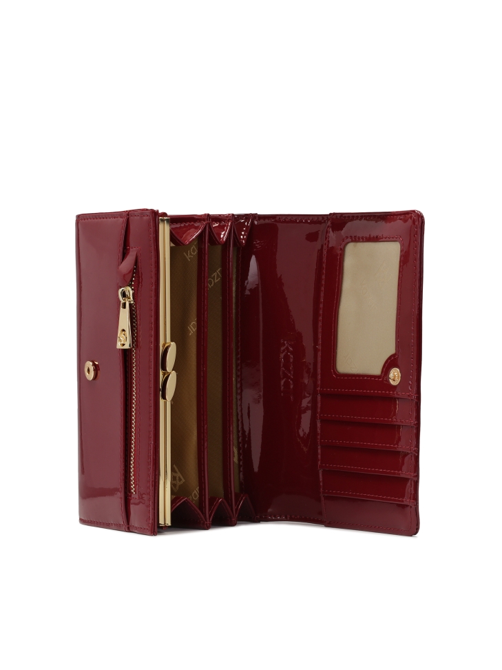 Elegant patent wallet with large decoration on the front