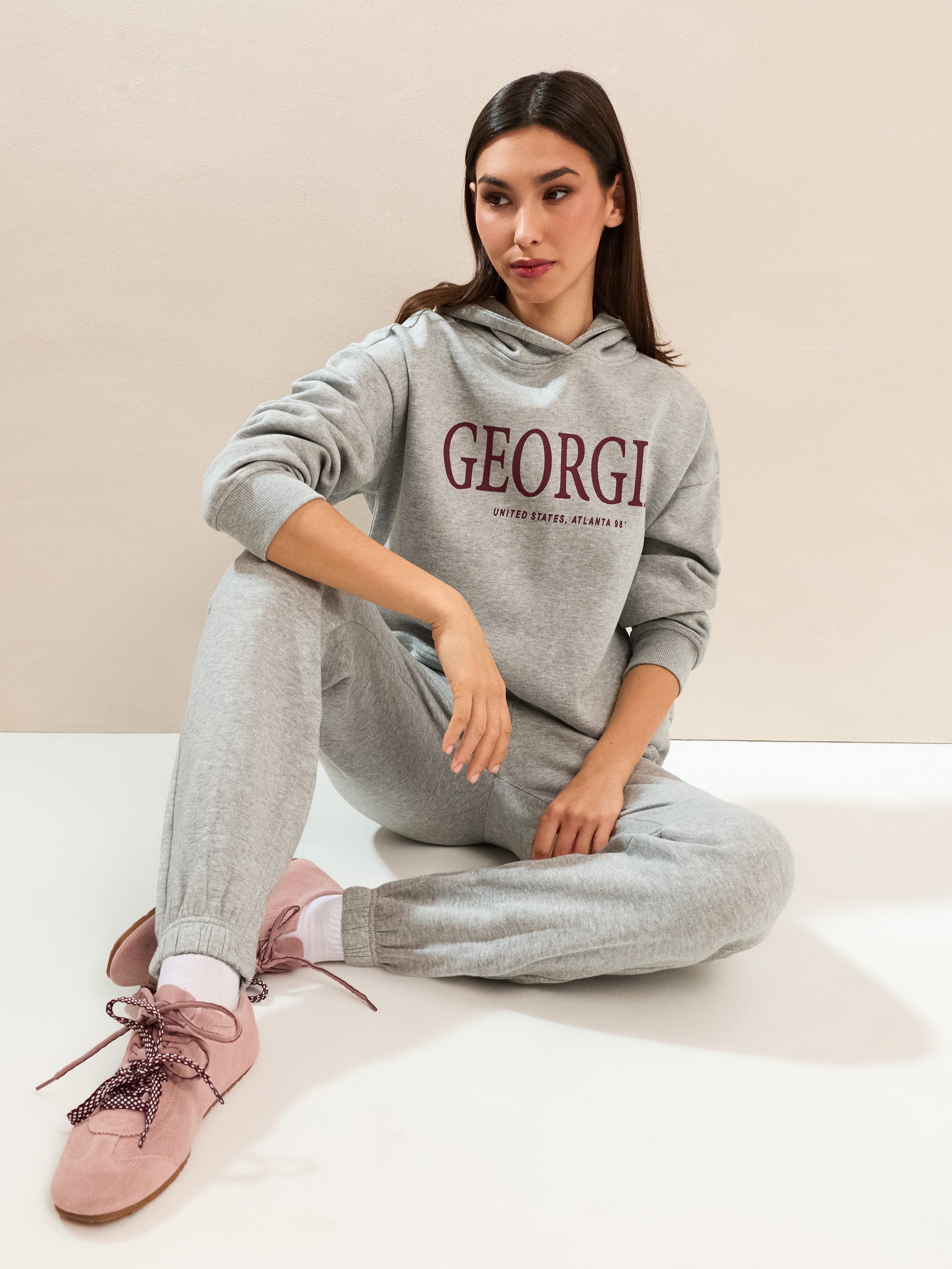 Spodnie jogger fleece z nadrukiem