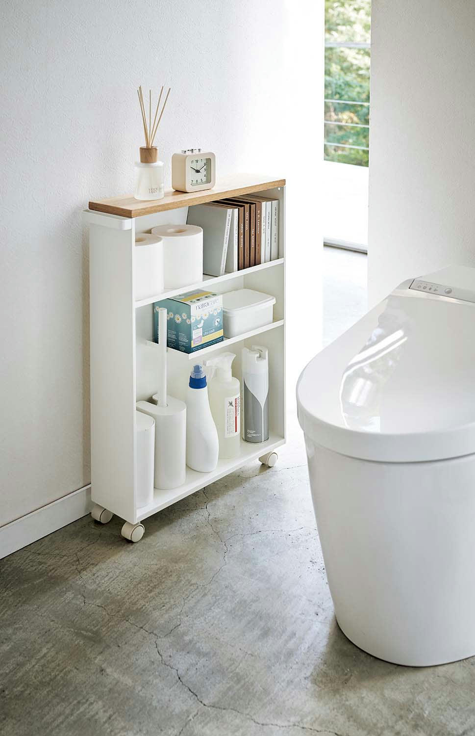 - Etagère de toilette sur roulettes métal et bois  slim blanc