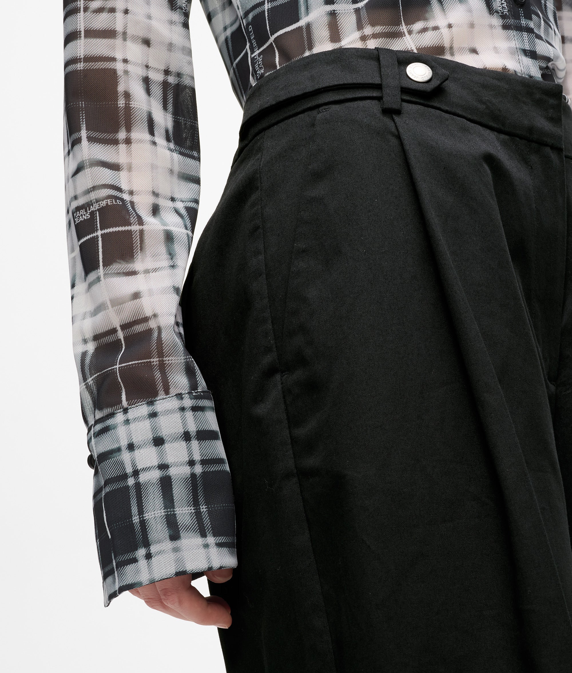 Pantalon habillé à jambes larges