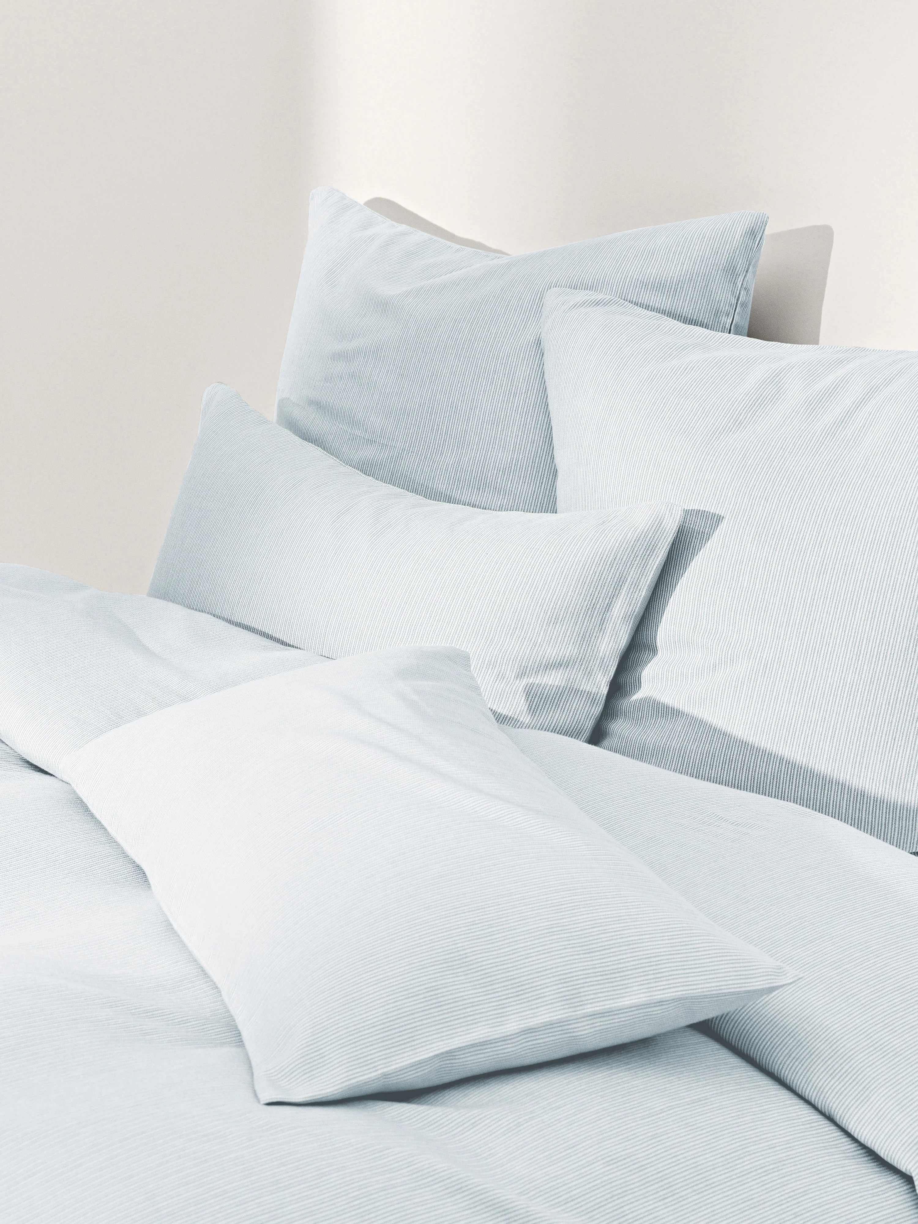 Flanell-Kopfkissenbezug Javon mit feinen Streifen
