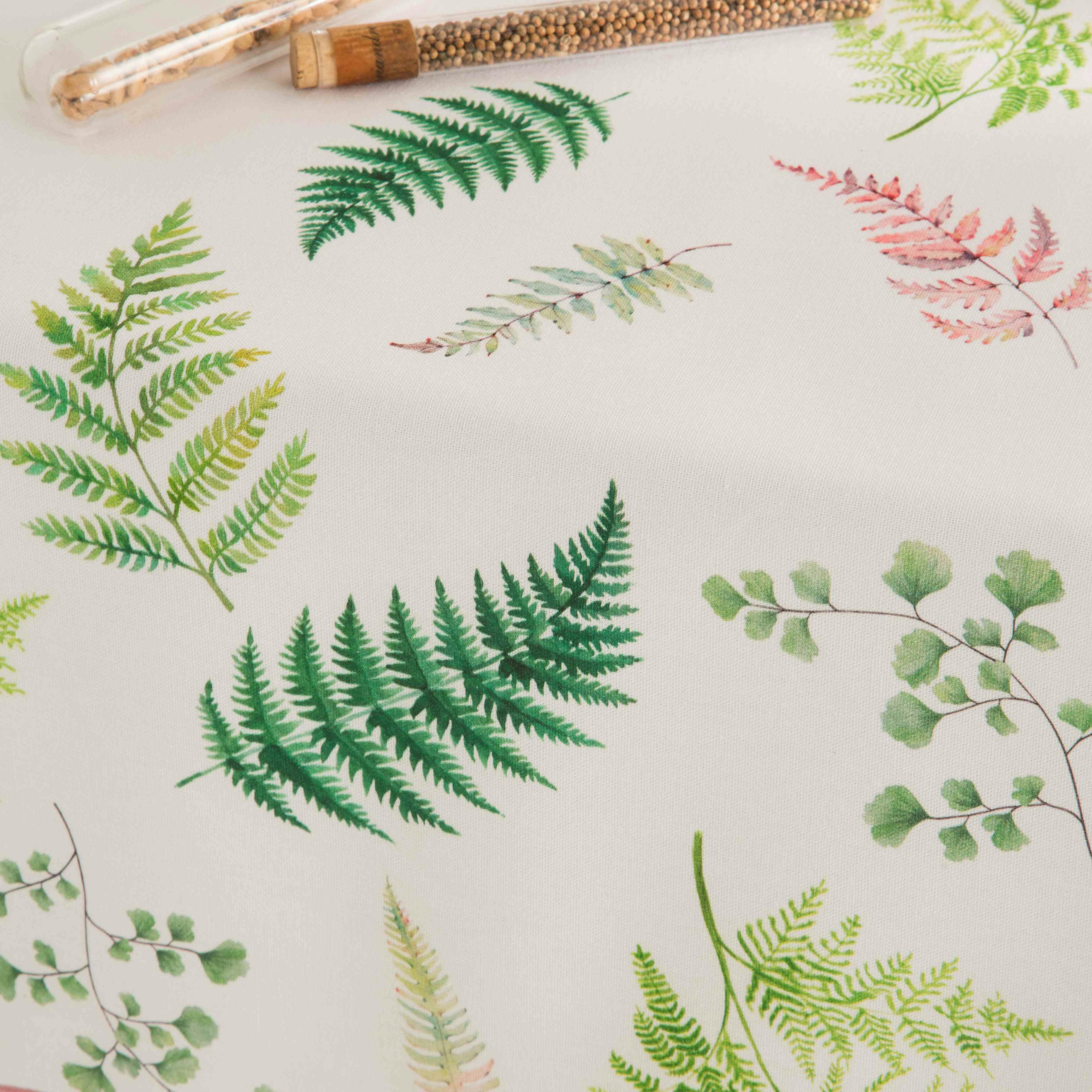 BOTANIC - Nappe imprimée vert avec traitement anti-taches en coton 140x200 cm