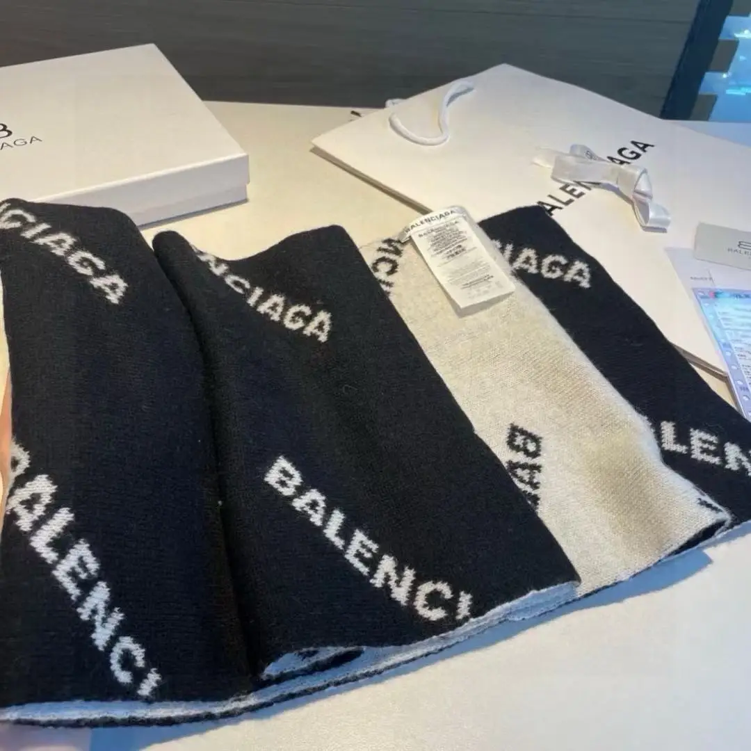 Balenciaga Lambskin double-sided scarf