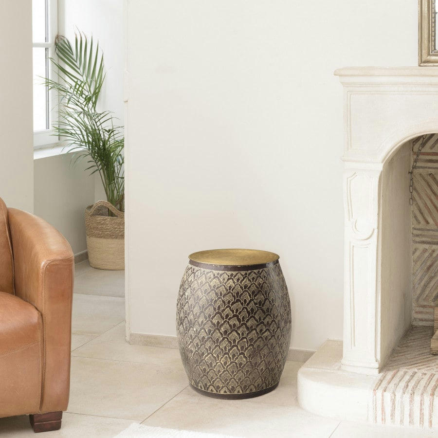 HONORE - Table d’appoint alu marron antique et motifs doré