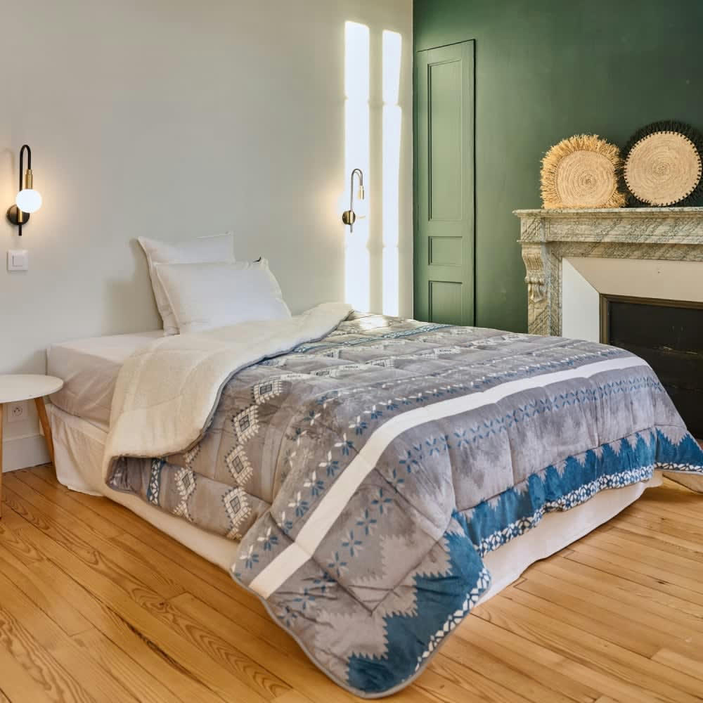 CHALET - Couette imprimée sherpa 220x240cm 300g/m2 utilisation sans housse