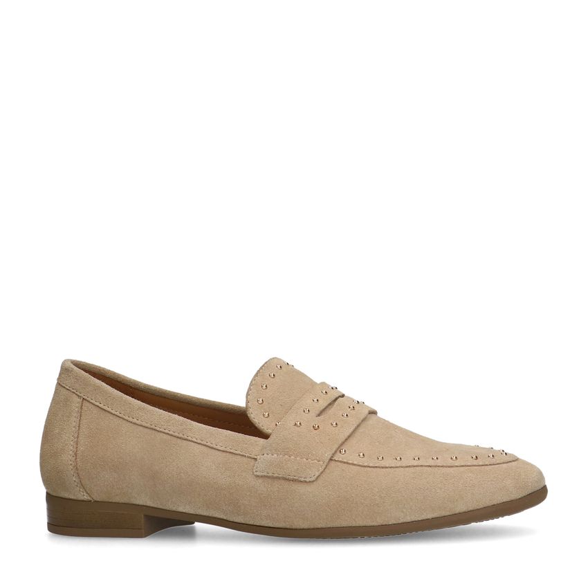 Manfield Beige suède loafers met goudkleurige studs