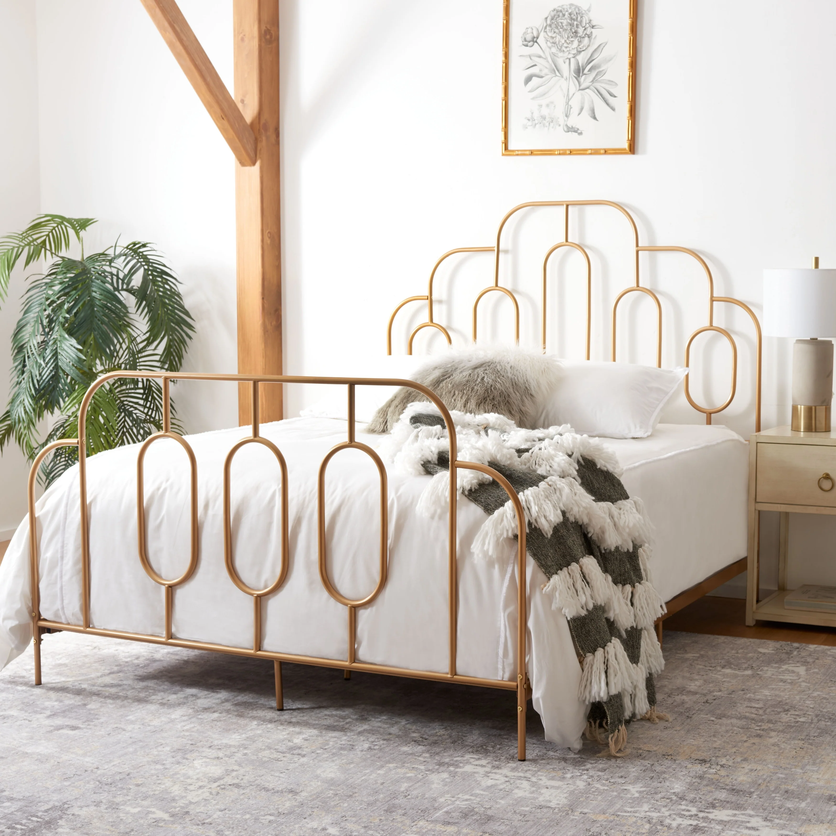 SAFAVIEH Alcie Retro Metal Bed
