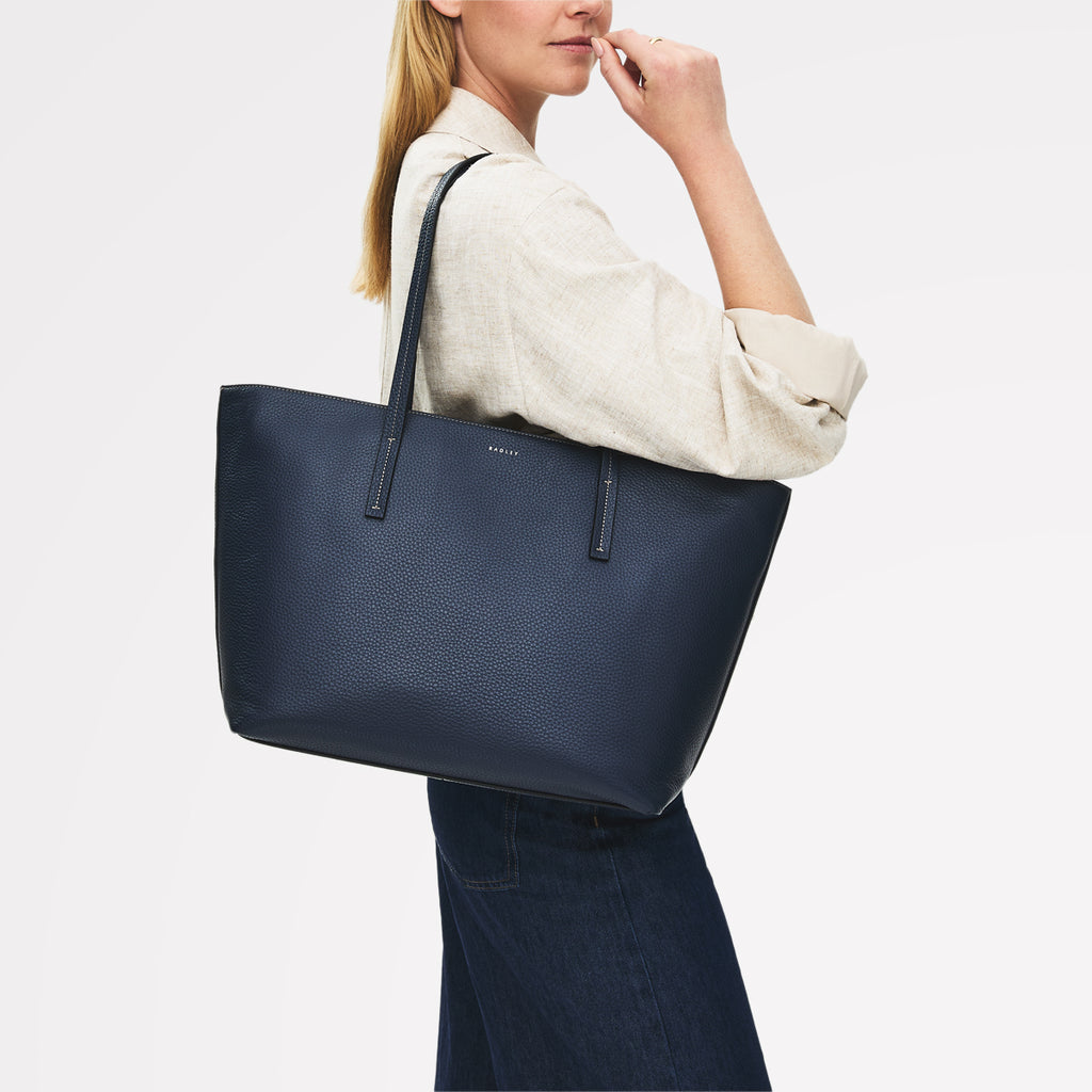 Dukes Place - Large Ziptop Tote