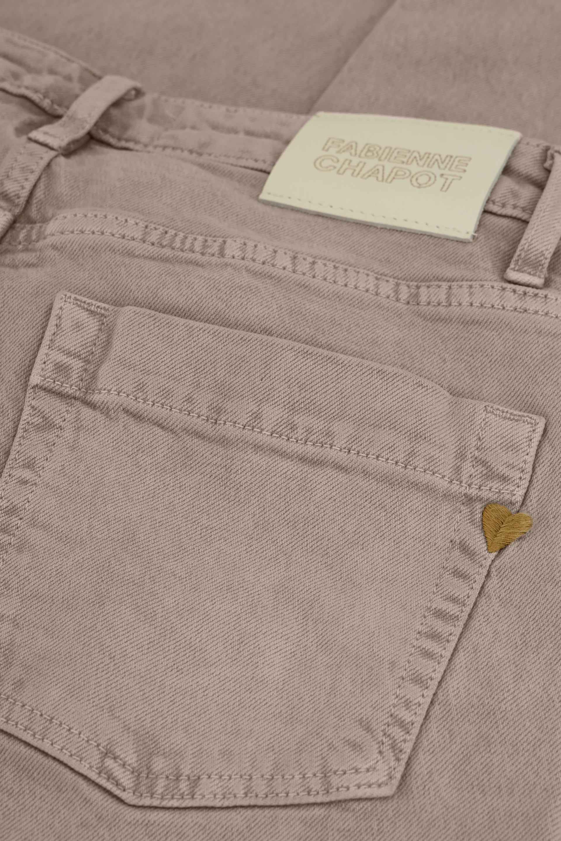 Zoe Boyfriend Jeans | Quick Sand