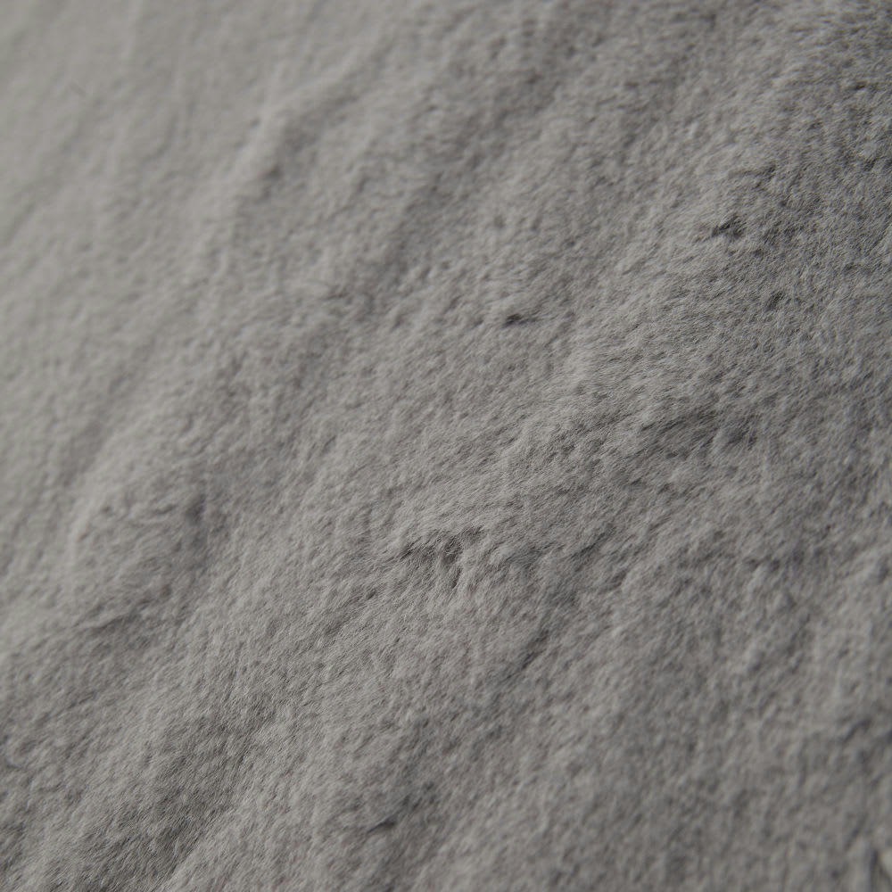 SOHO - Coussin imitation fourrure grise 45x45