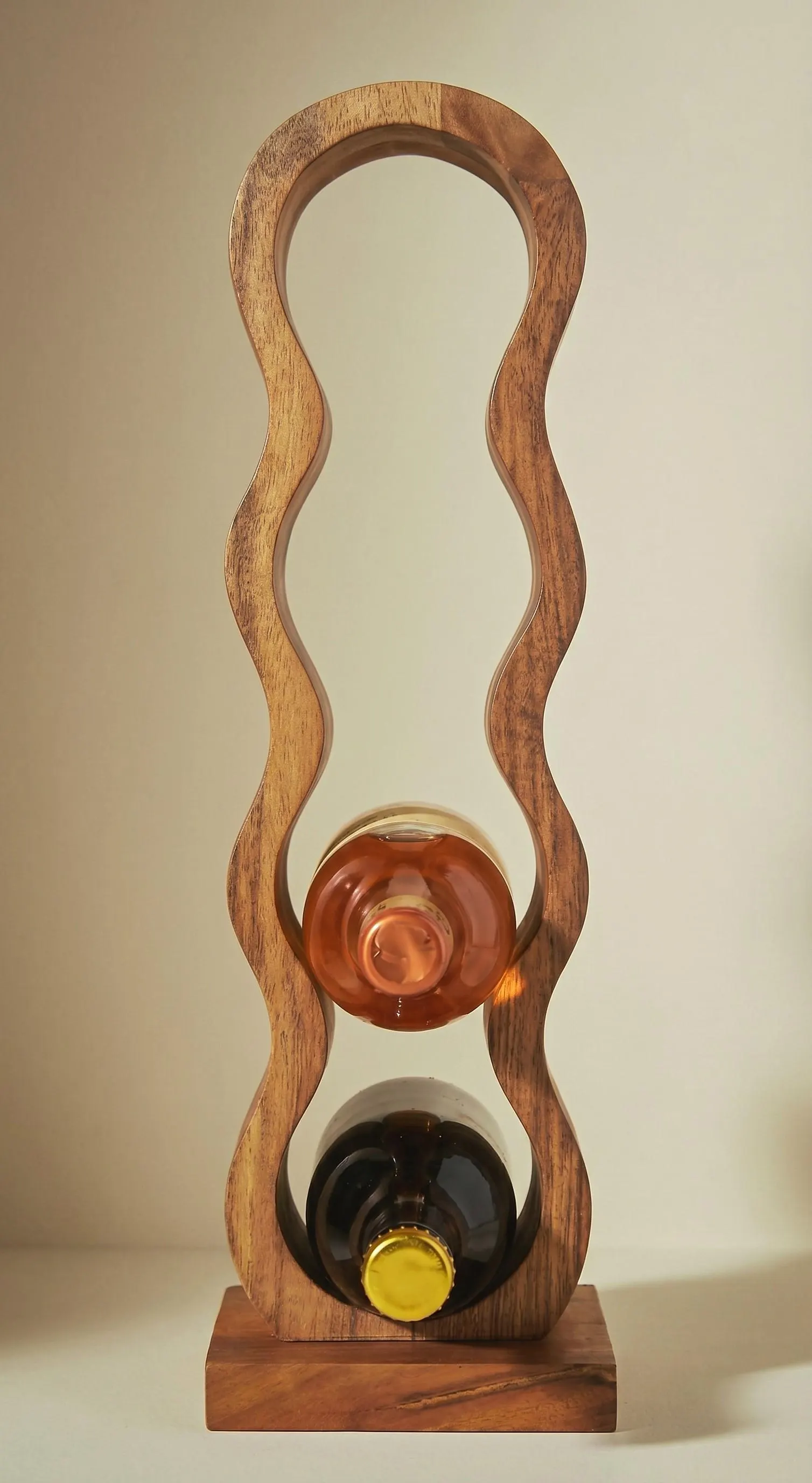 Sculptural Wooden Wine Bottle Holder – Modern Organic 4-Bottle Rack