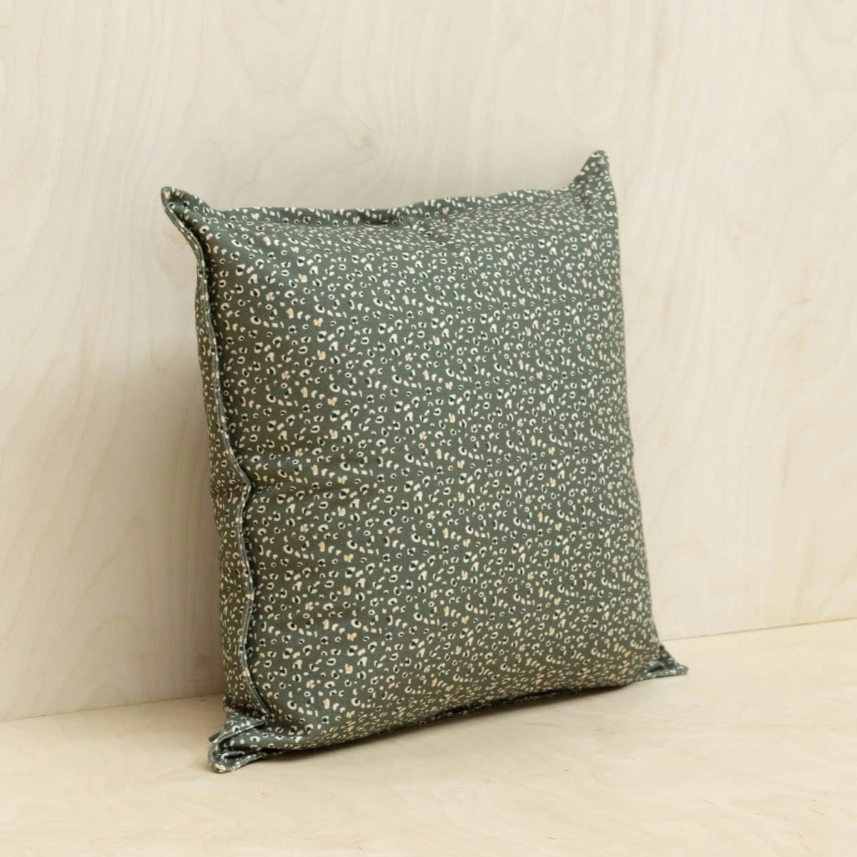 HÔTEL PARTICULIER - Housse de coussin en coton imprimé léopard kaki 50x50