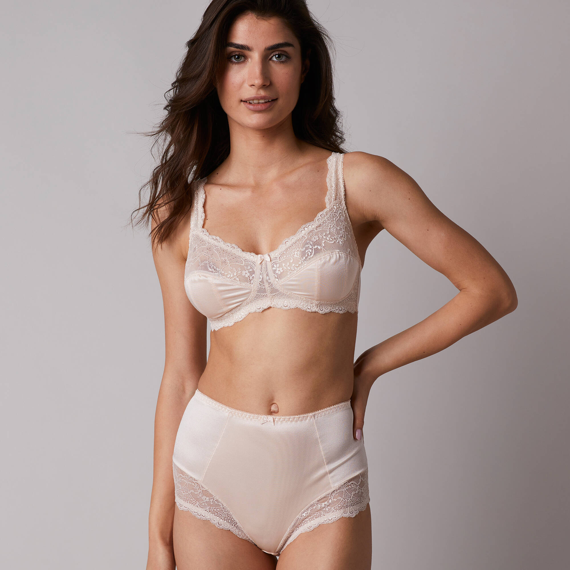 Soutien-gorge maille satinée et dentelle Salford sans armatures - lot de 2