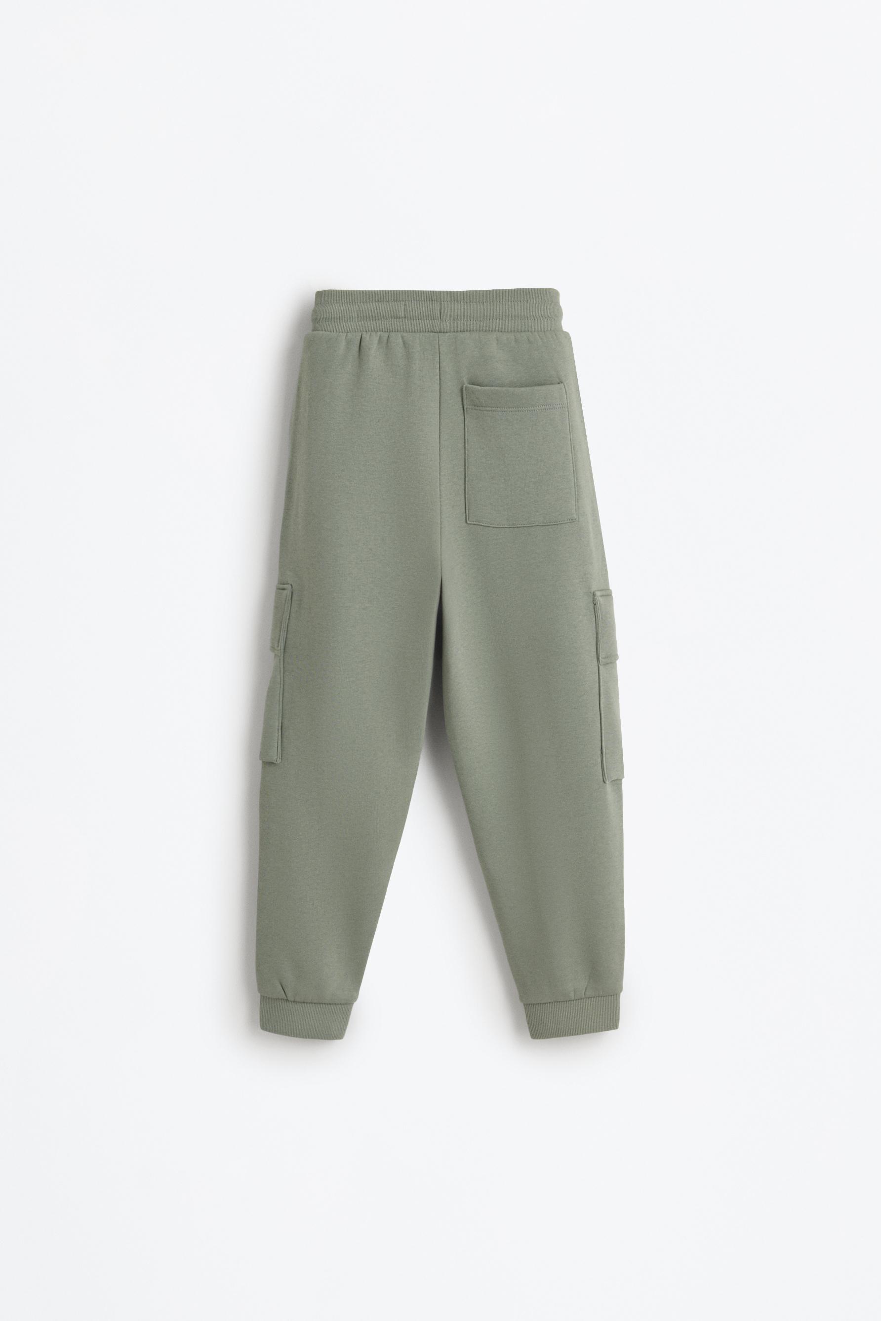 Pantalón cargo felpa