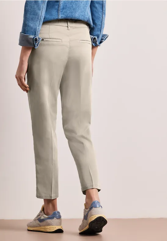 Slim Leg Chino aus Lyocellmix