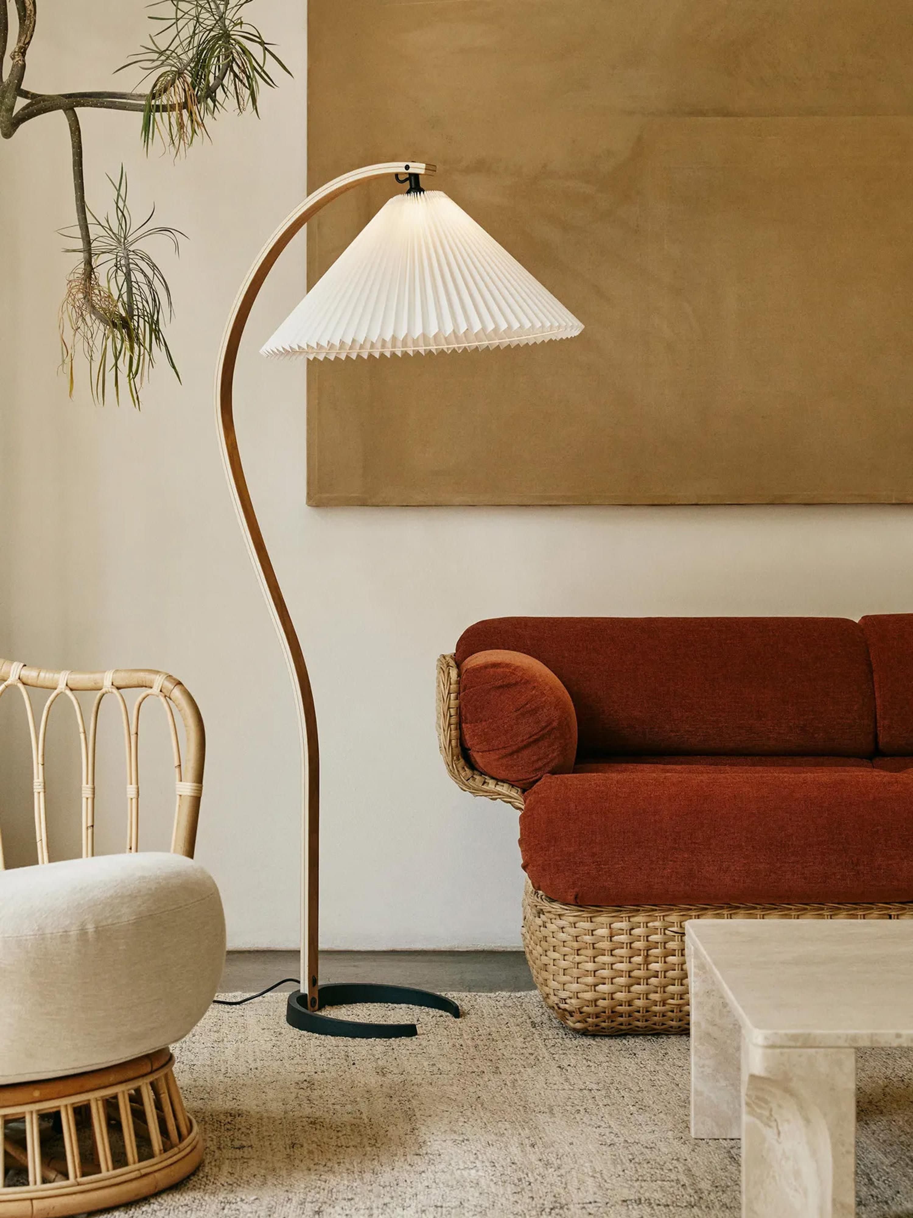 Verstellbare Stehlampe Timberline