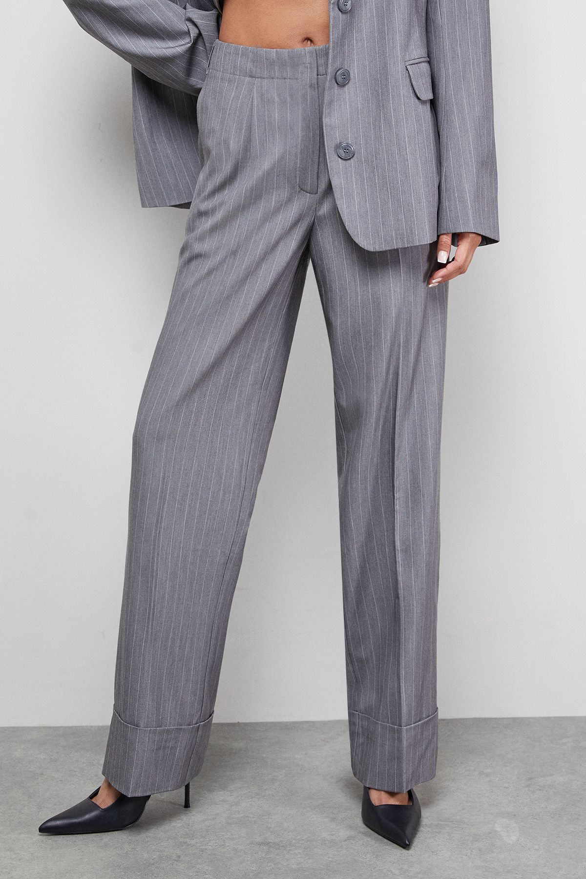 Warehouse Pinstripe Turn Up Wide Leg Trouser co ord