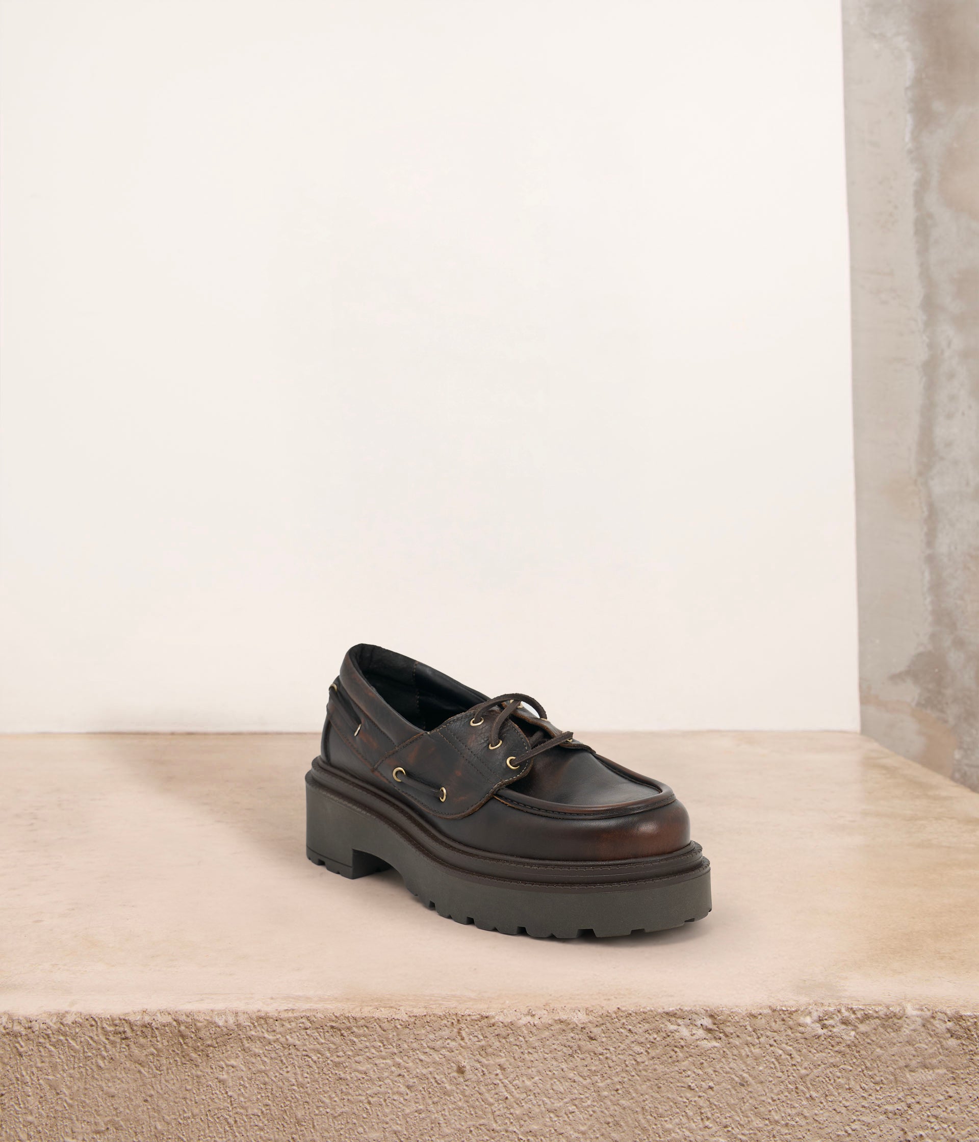 Chaussures bateau chocolat Lorena