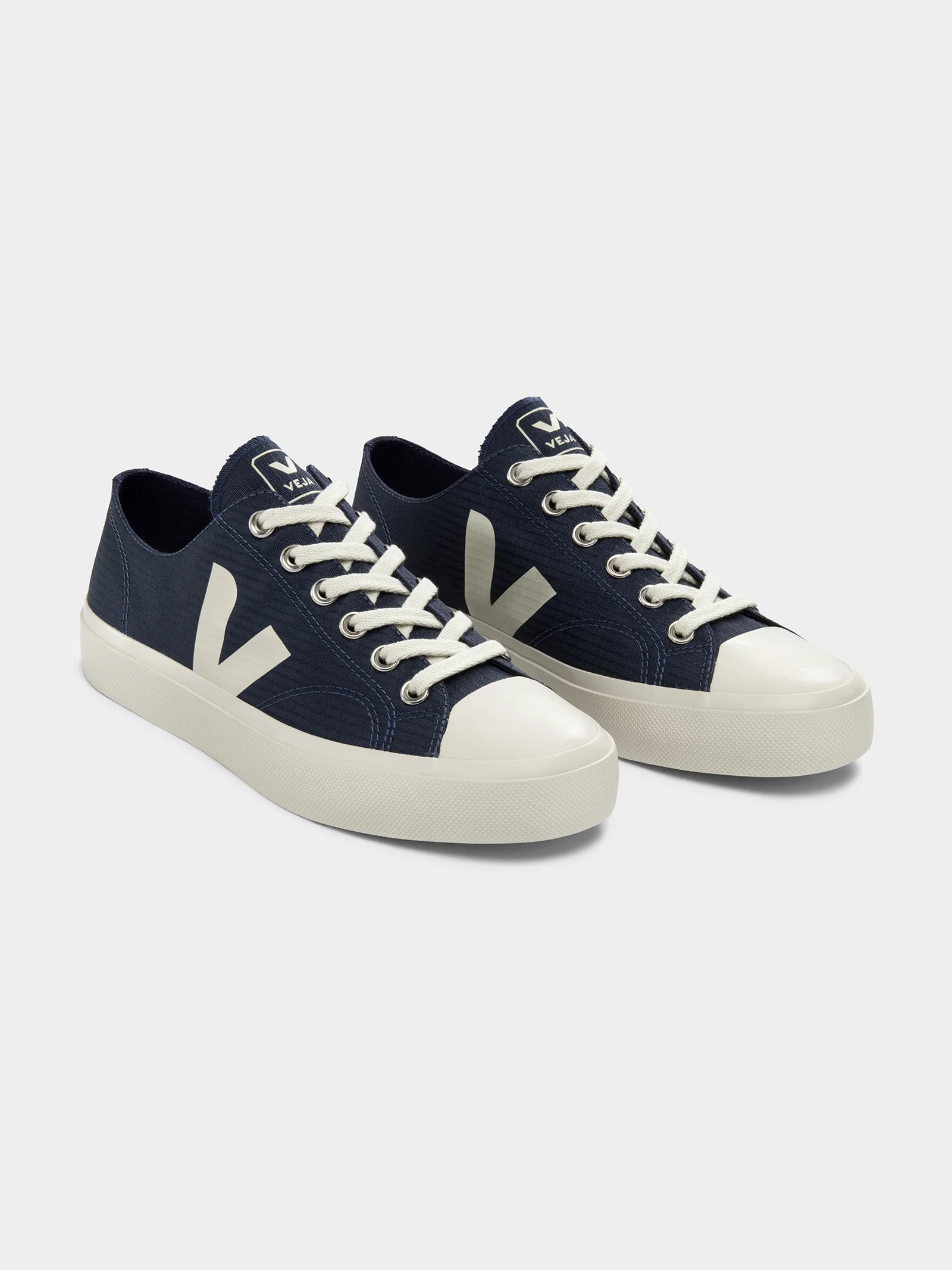 Mens Wata II Low Sneakers