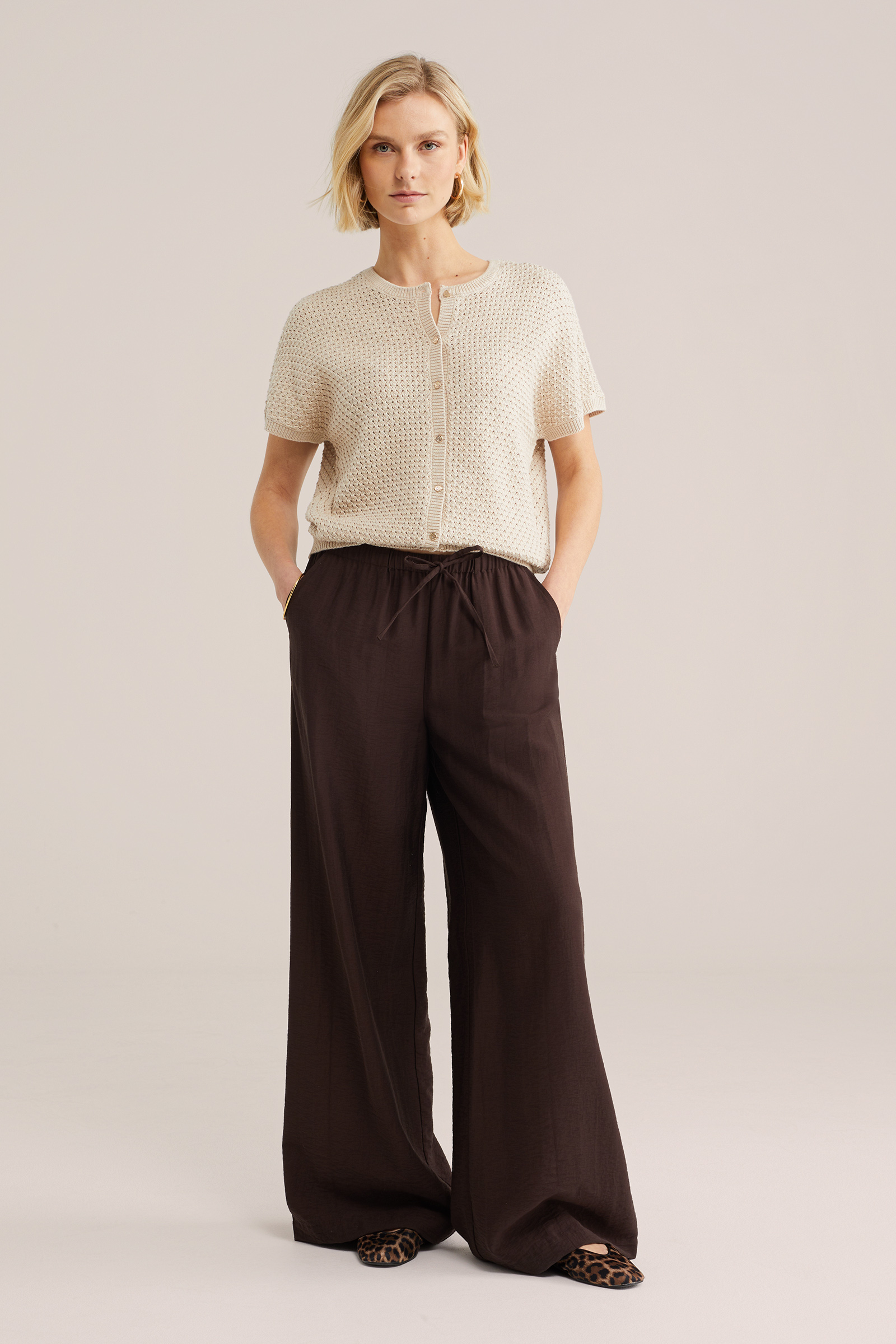 Dames vest met opengewerkt structuur