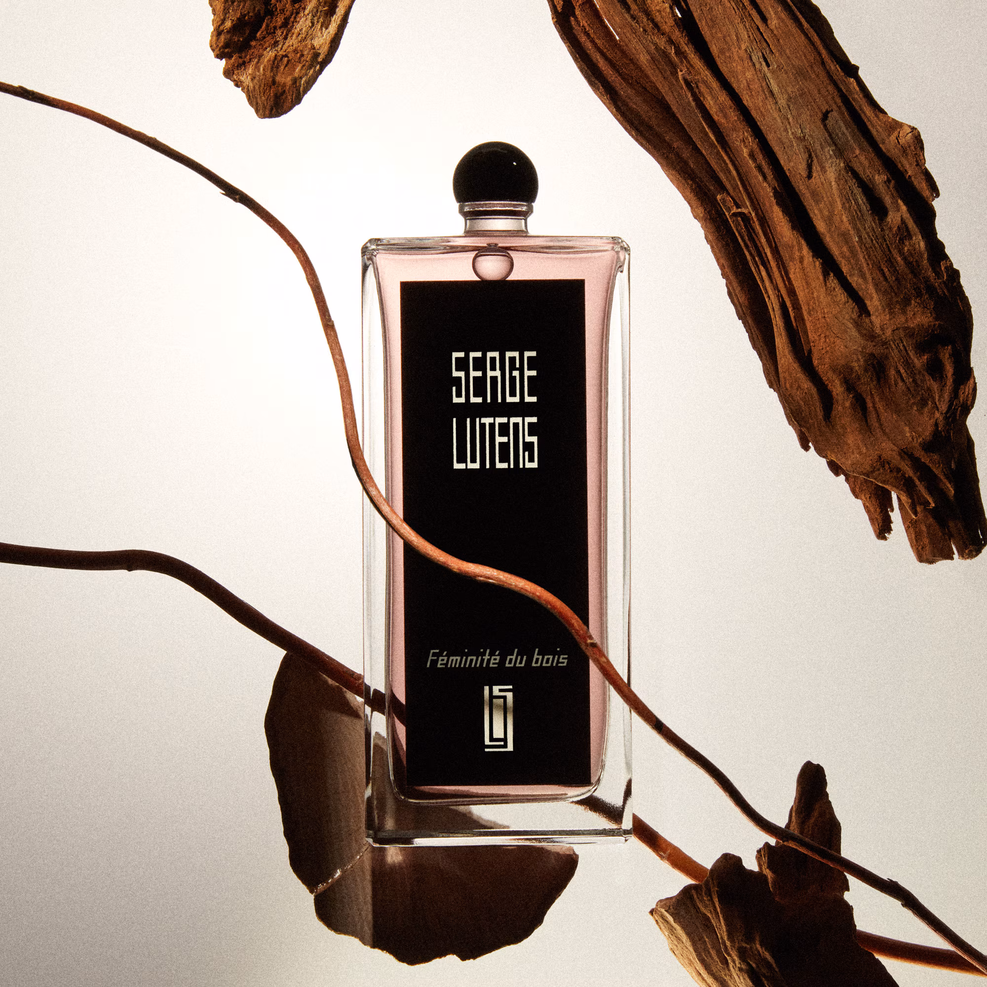 FÉMINITÉ DU BOISEau de parfum