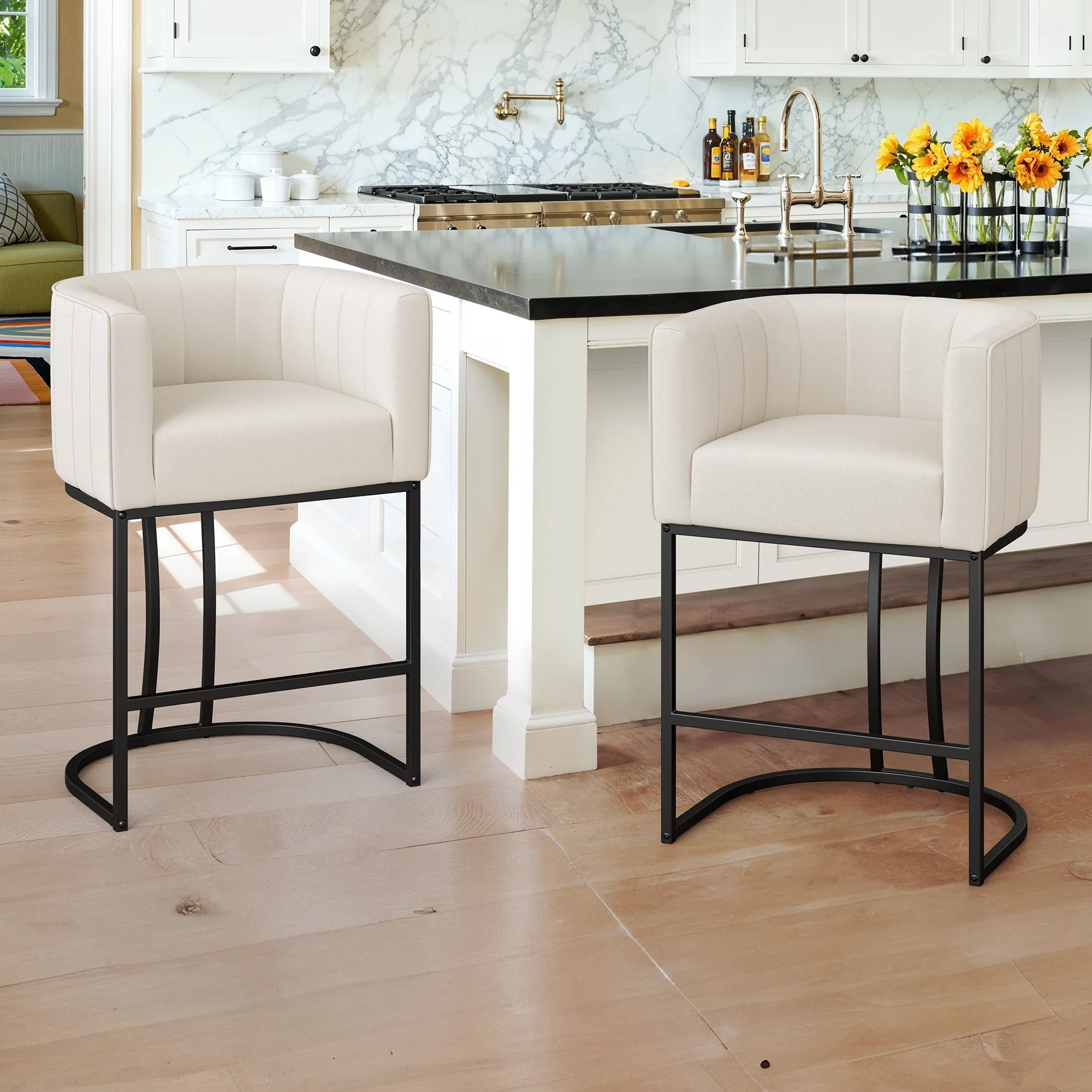 LUE BONA Modern 26.in Low Back Counter Height Barstools Upholstered/PU Leather Barrel Set of 2 Bar Stools with Metal Frame