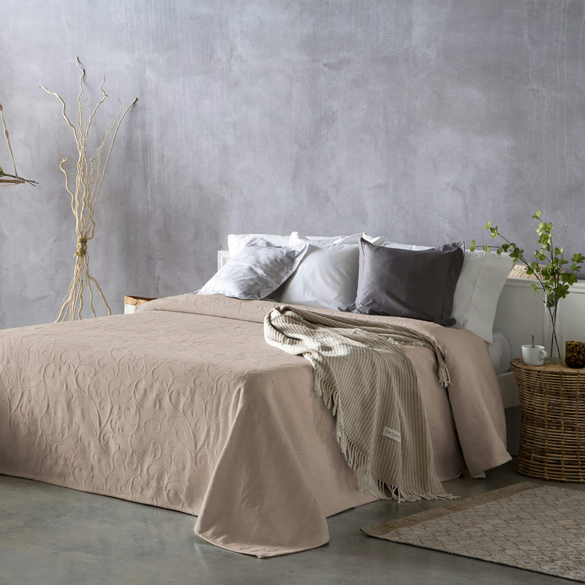 FLEUR - Couvre lit en coton terre 180x270