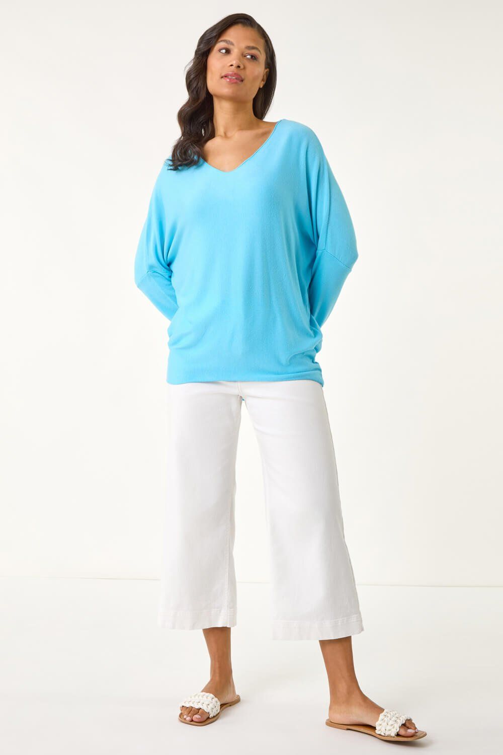 Roman V-Neck Snit Top