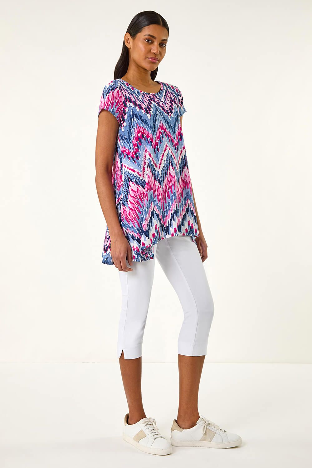 Roman Textured Floral Print Zip Top