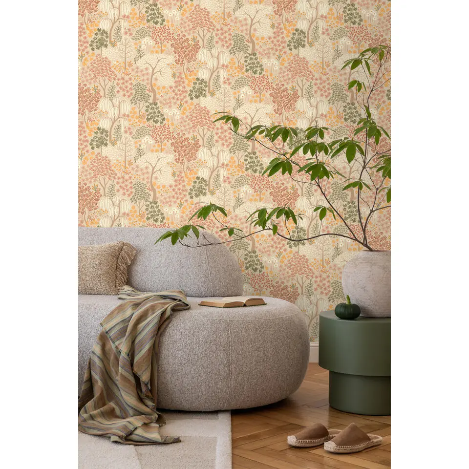 ESTAhome behang bomen en bloemen beige, terracotta en groen - 50 x 900 cm