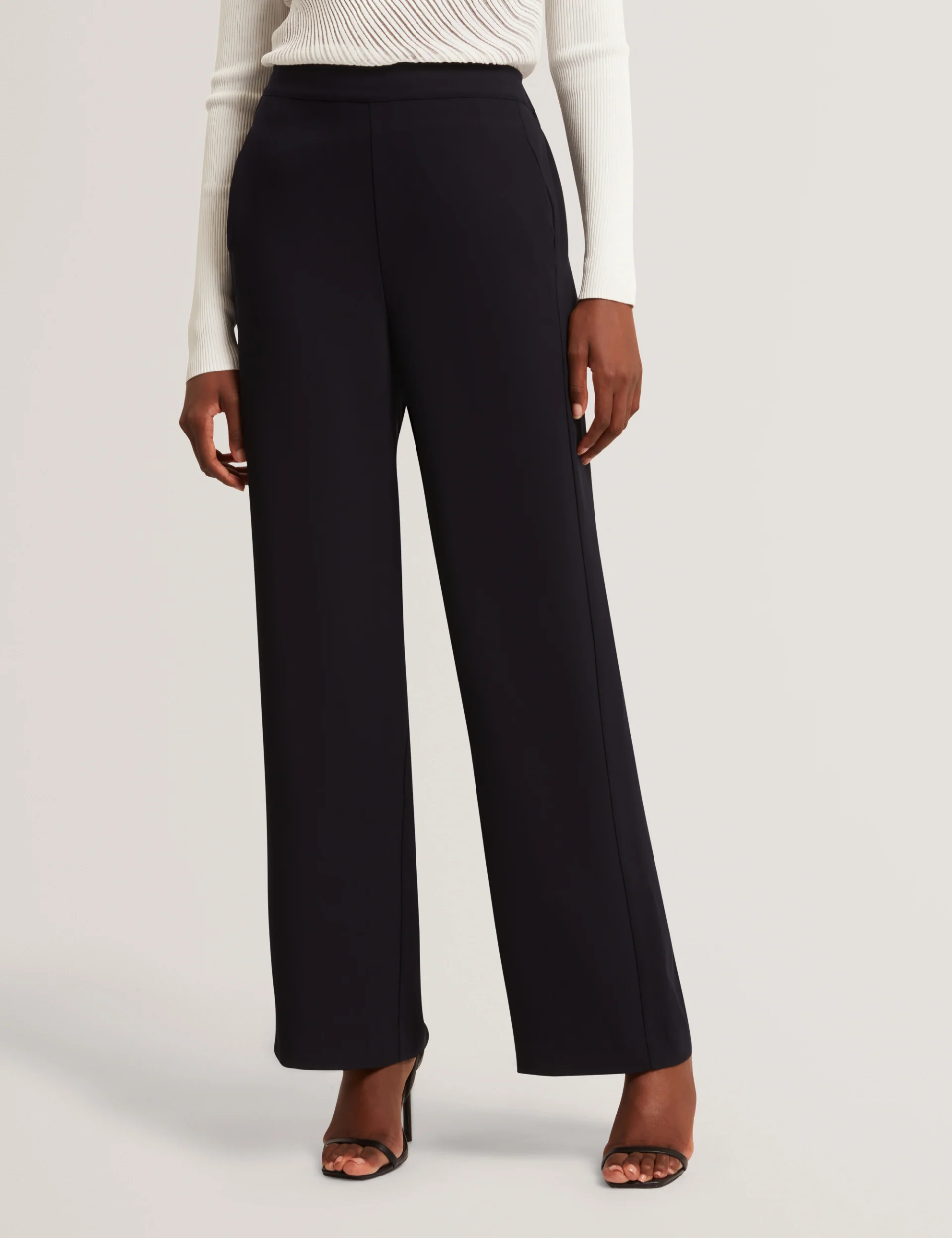 MELANAA | NAVY