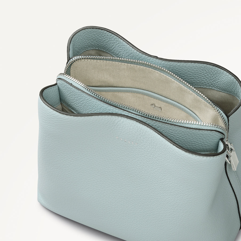 Dukes Place - Medium Compartment Cross Body