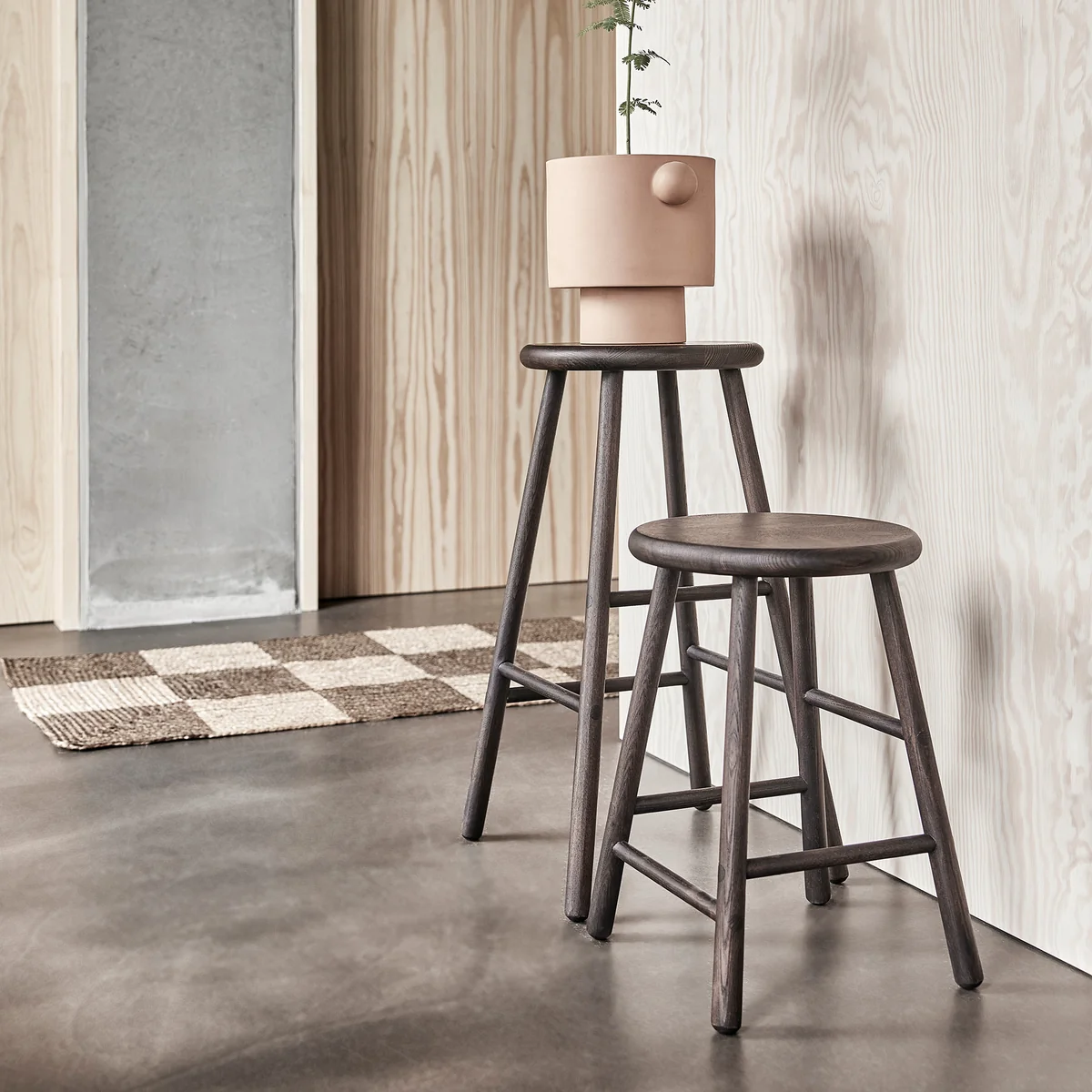 OYOY - Moto Hocker, 37 x 65 cm, Eiche natur