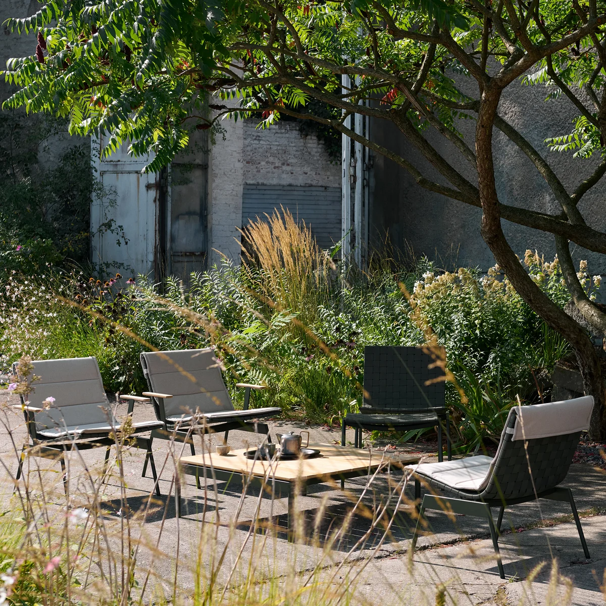 &Tradition - Ville AV50 Outdoor Coffee Table
