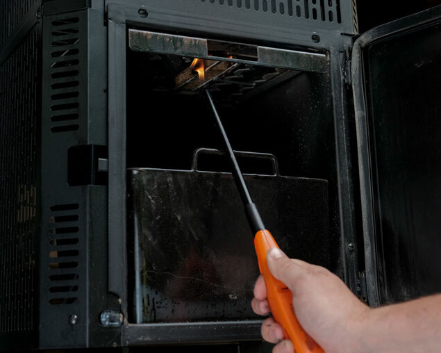 Masterbuilt Gravity Series&reg;800 Digital Charcoal BBQ and Smoker