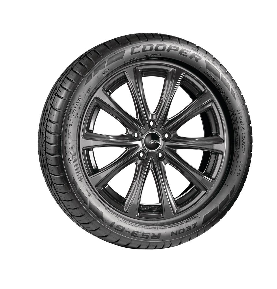 Cooper Zeon RS3-G1 Performance Tire For Passenger & CUV