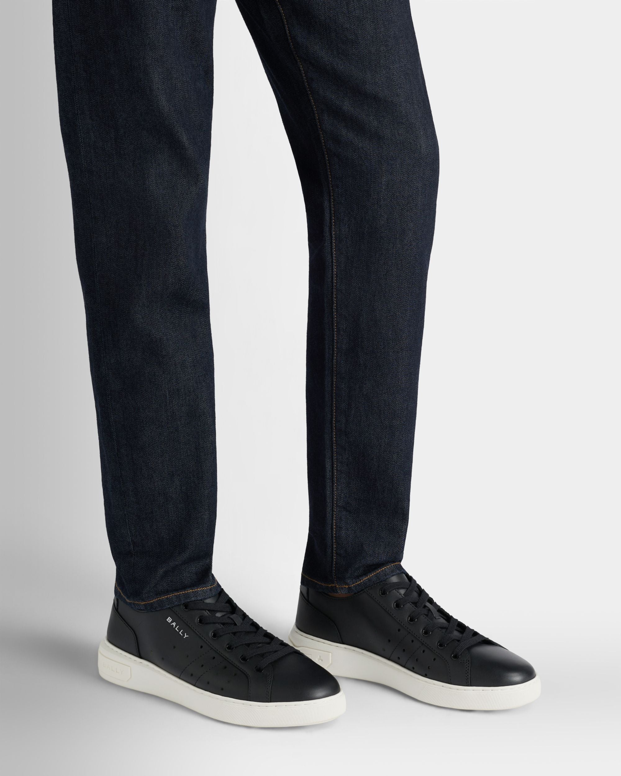 Bally Lift Sneaker aus schwarzem Leder